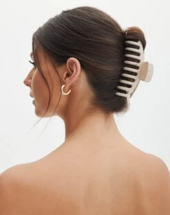 Knit One Shoulder Long Sleeve Top -Outlet Glassons Store 90s matte claw clip head in the sand front ha46563clp 12