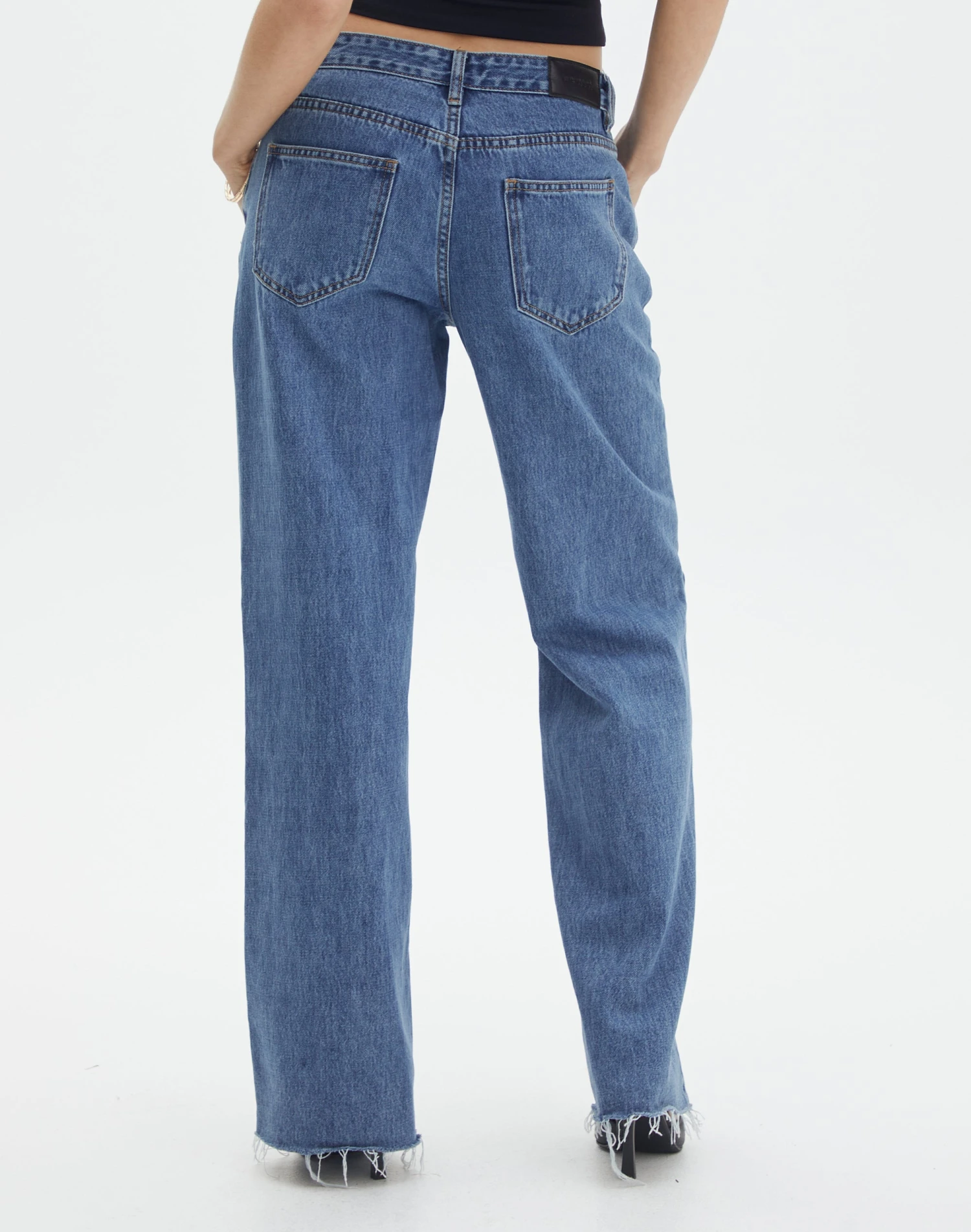 Low Rise Straight Leg Jean 5 Low Rise Straight Leg Jean - Image 3