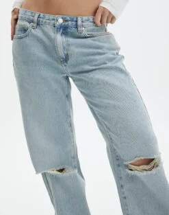 Low Rise Ripped Straight Leg Jean 20 Low Rise Ripped Straight Leg Jean -Outlet Glassons Store aimee low rise straight jean venice vintage wash imageback jd54235prip