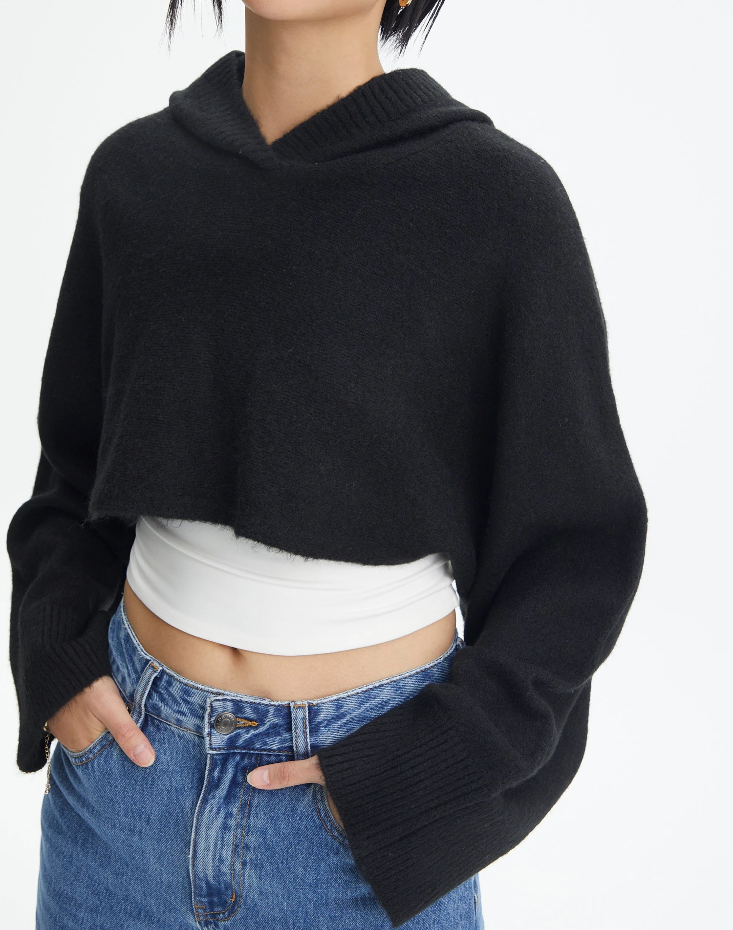 Hooded Cropped Knit 6 Hooded Cropped Knit - Image 4