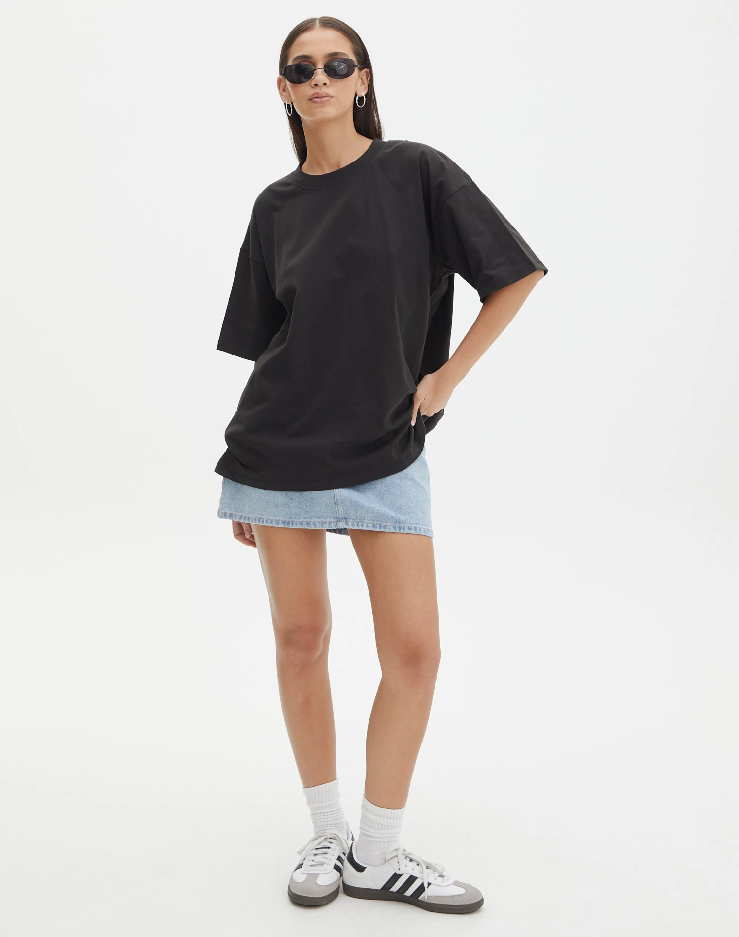 Oversized Baggy Tee 4 Oversized Baggy Tee - Image 2