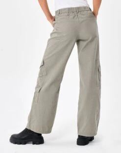 Mid Rise Straight Leg Cotton Cargo Pant -Outlet Glassons Store calvin cargo pant its a lil dill back pw53226cot