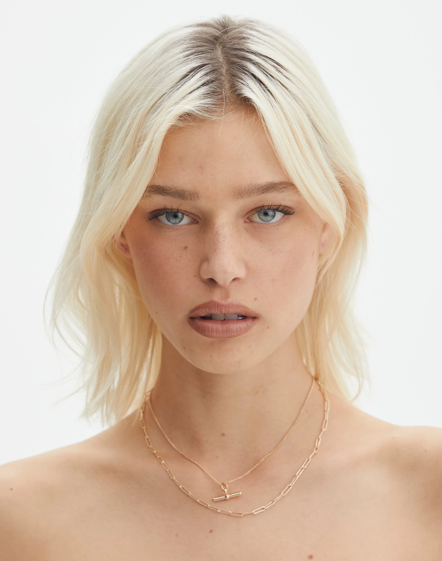 Plated Rectangle Hoop Earring 2 Pack 9 Plated Rectangle Hoop Earring 2 Pack - Image 7