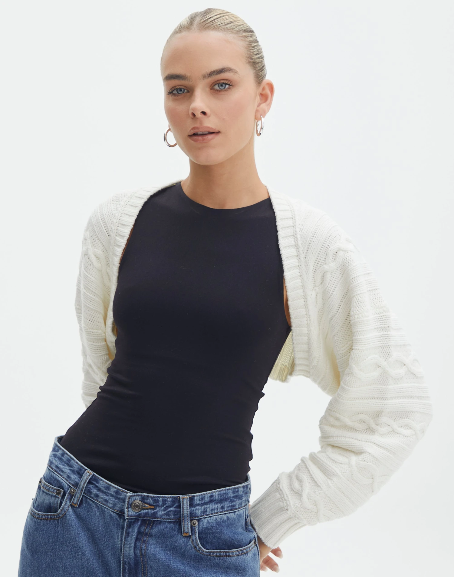 Oversized Cable Knit Long Sleeve Shrug 3 Oversized Cable Knit Long Sleeve Shrug