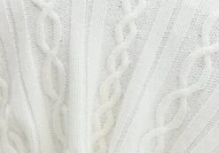 Oversized Cable Knit Long Sleeve Shrug 26 Oversized Cable Knit Long Sleeve Shrug -Outlet Glassons Store cinny scroll cable knit shrug milk imagefront kc113915cab