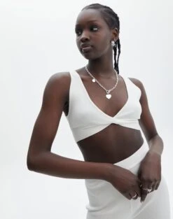 Knit Twist Front Crop Top -Outlet Glassons Store co anwar twist knit milk front kv109493ne