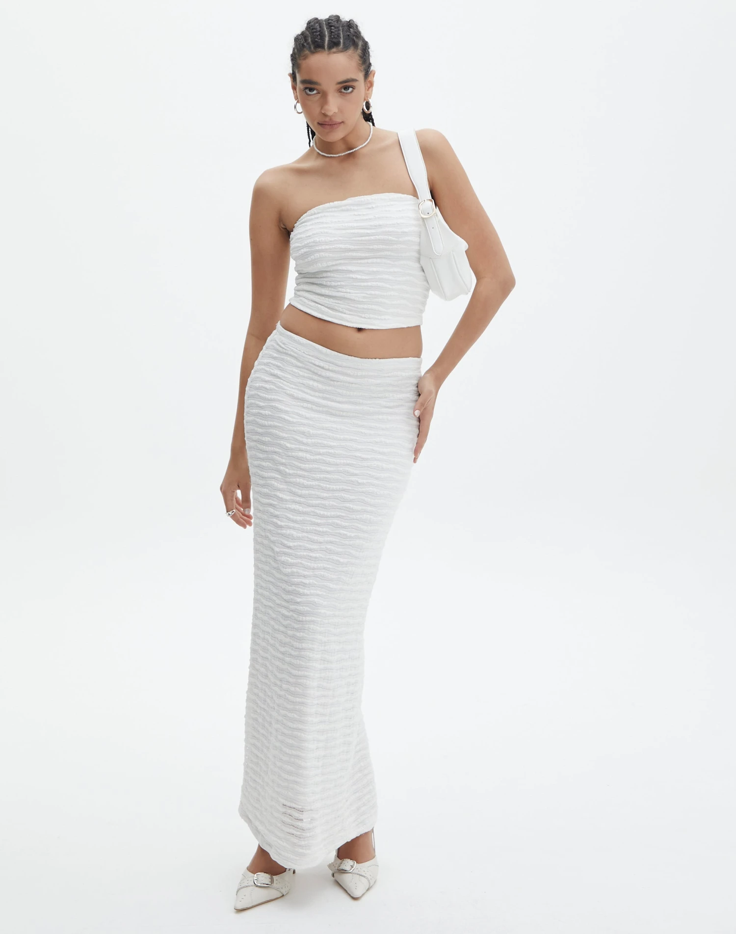 Strapless Textured Bandeau 10 Strapless Textured Bandeau - Image 8