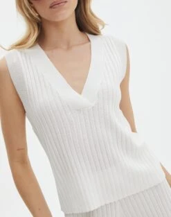 Rib Knit V Neck Vest -Outlet Glassons Store co litzy rib vest milk imageback kv155579knt