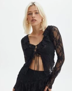 Tiered Asymmetric Lace Mini Skirt -Outlet Glassons Store co lotus lace cardigan black front tc120746lac 1