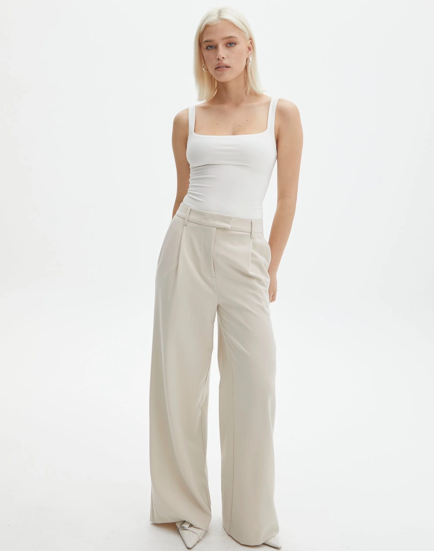 High Waist Relaxed Tailored Pant 8 High Waist Relaxed Tailored Pant - Image 6