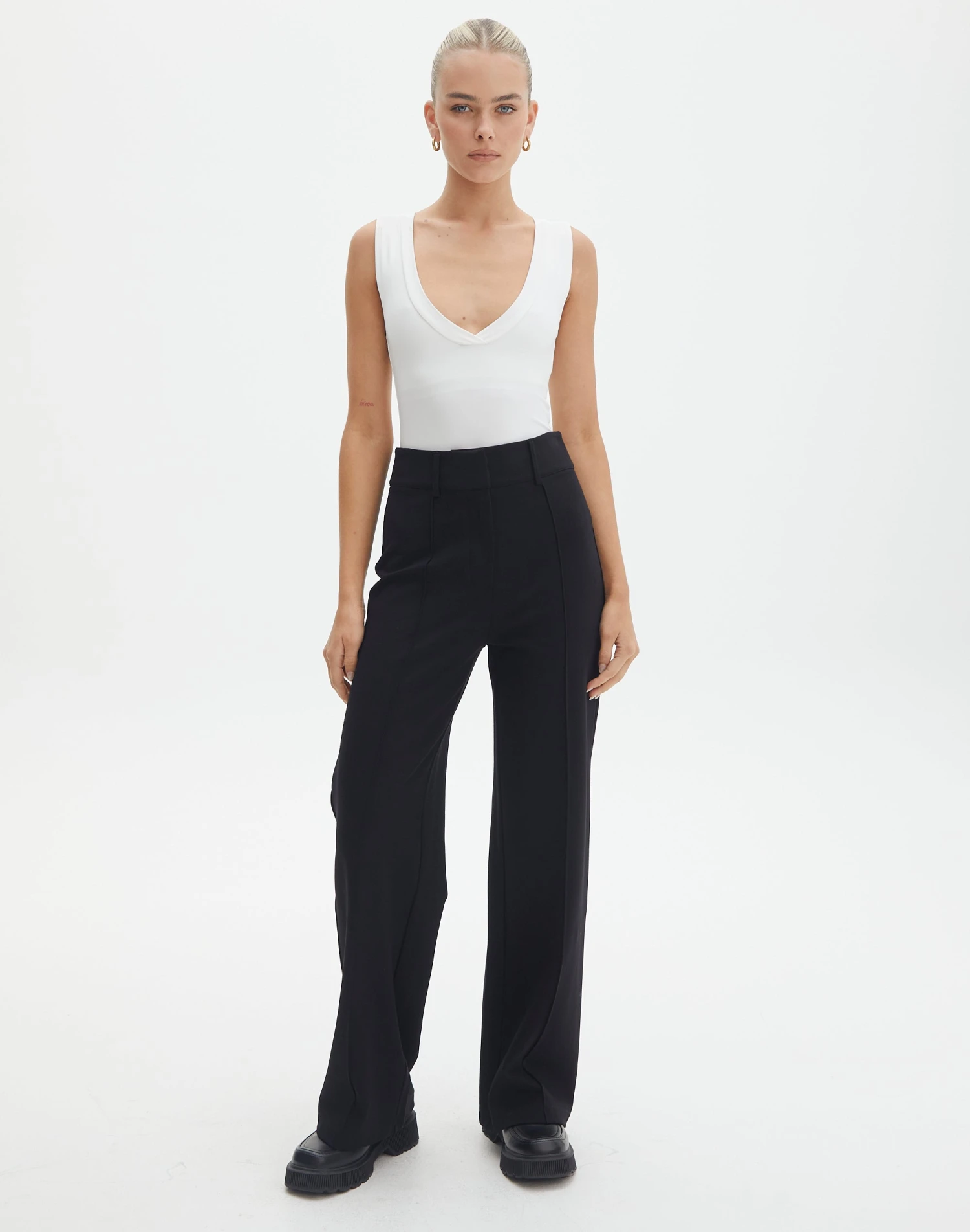 Tailored Wide Leg Ponte Pant 3 Tailored Wide Leg Ponte Pant