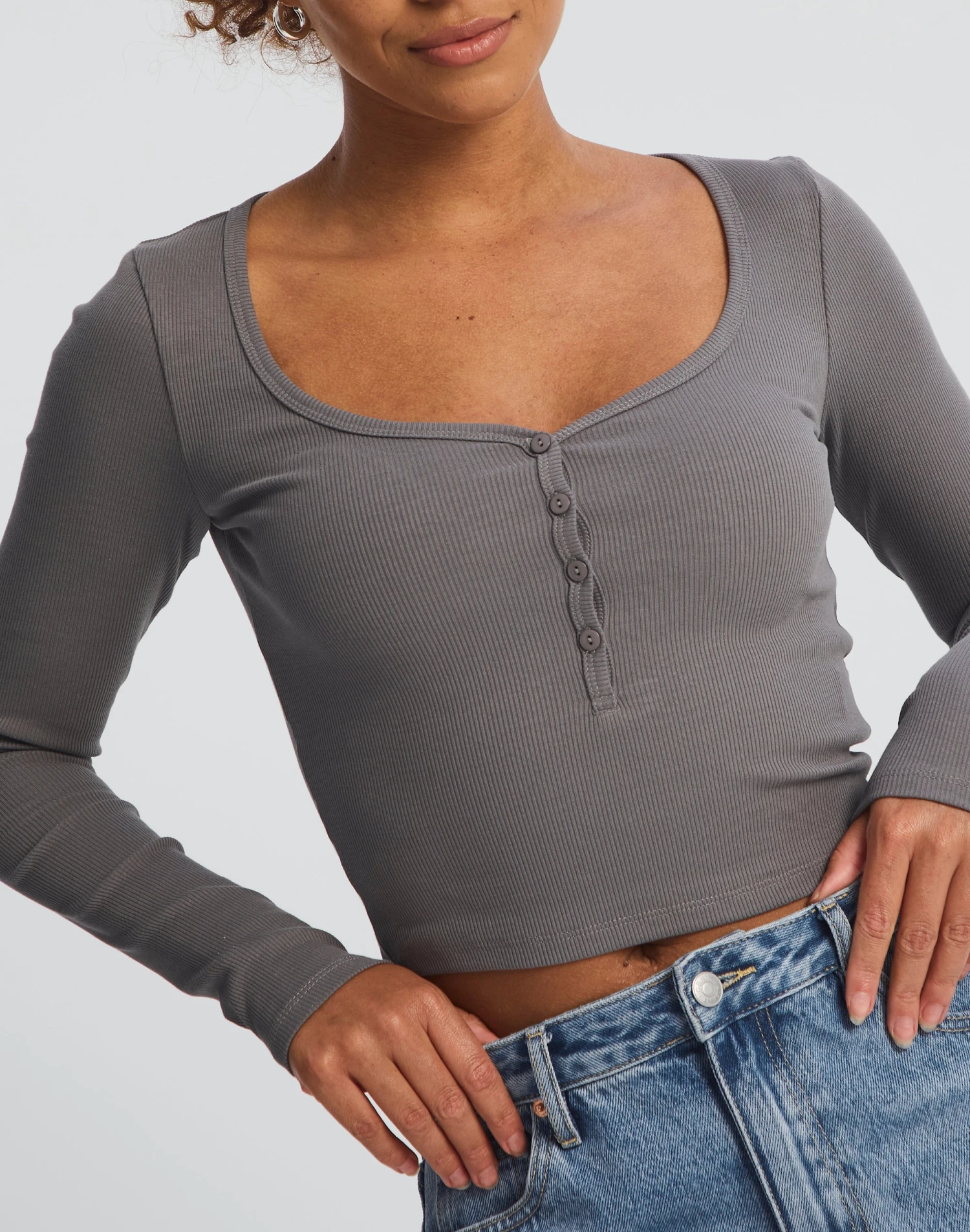 Long Sleeve Button Scoop Neck Top 6 Long Sleeve Button Scoop Neck Top - Image 4