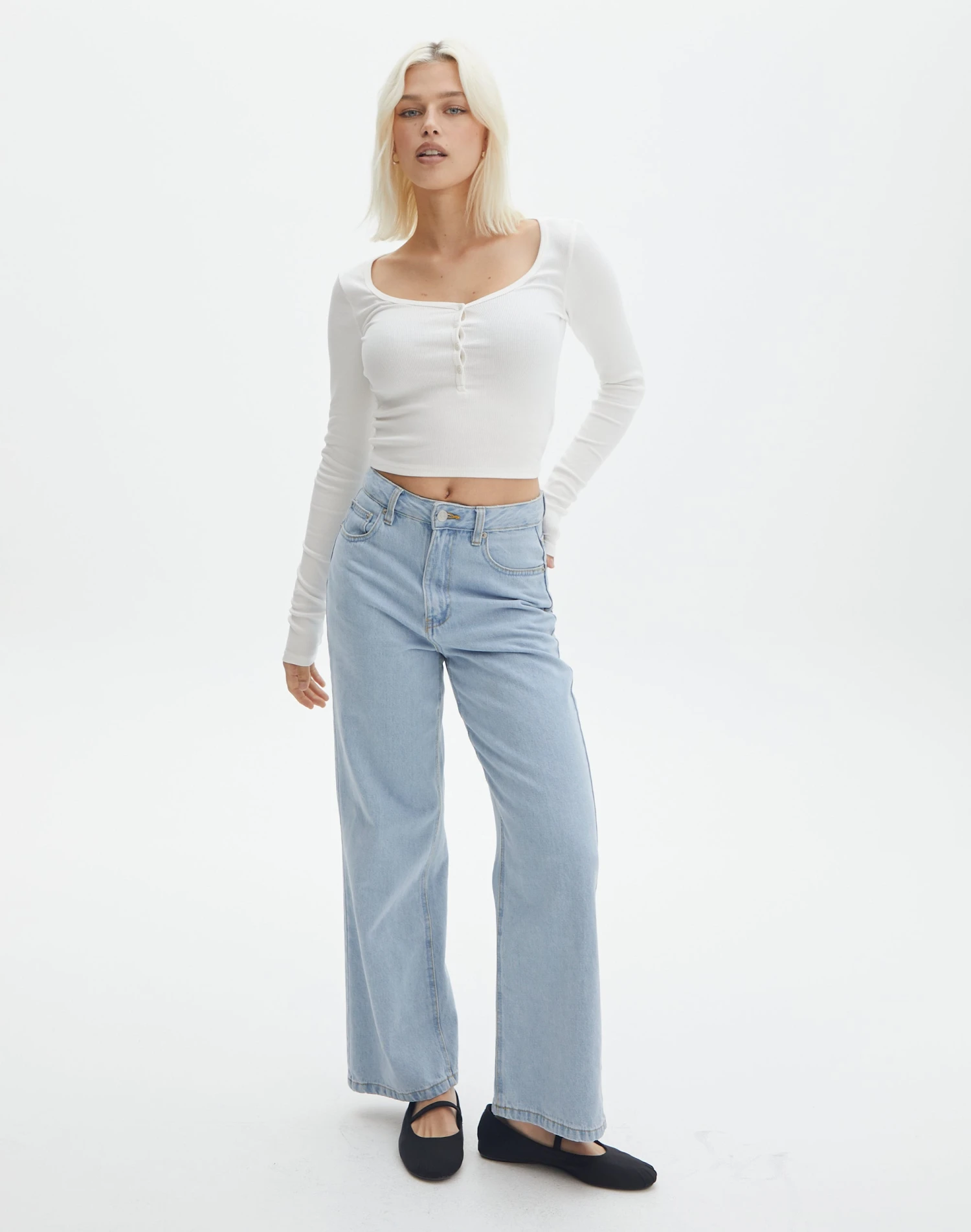 Long Sleeve Button Scoop Neck Top 9 Long Sleeve Button Scoop Neck Top - Image 7