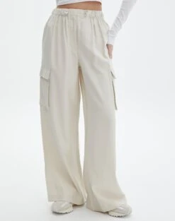 Tailored Cargo Pant 28 Tailored Cargo Pant -Outlet Glassons Store hilda tailored cargo fresh linen full pw55574pln