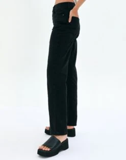 High Rise Straight Leg Jean 24 High Rise Straight Leg Jean -Outlet Glassons Store huko high rise jean washed black detail jd80130rdnm