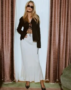 One Shoulder Asymmetric Top 34 One Shoulder Asymmetric Top -Outlet Glassons Store ivy panelled satin maxi skirt bad to the bone front sl116240vis 1