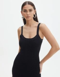 Round Neckline Knit Maxi Dress -Outlet Glassons Store kelly round neck black full kd119942knt