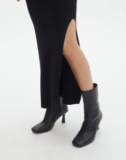 Round Neckline Knit Maxi Dress -Outlet Glassons Store kelly round neck black imageback kd119942knt