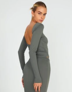 Supersoft Backless Long Sleeve Top 33 Supersoft Backless Long Sleeve Top -Outlet Glassons Store layley longsleeve cypress front tl102955pch 1