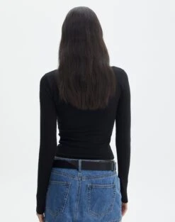 V Neck Long Sleeve Top -Outlet Glassons Store lulu longsleeve black back tl93240orib