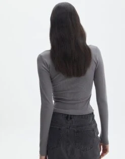 V Neck Long Sleeve Top -Outlet Glassons Store lulu longsleeve keep your coal back tl93240orib