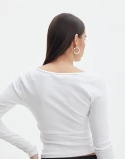 V Neck Long Sleeve Top -Outlet Glassons Store lulu longsleeve white back tl93240orib