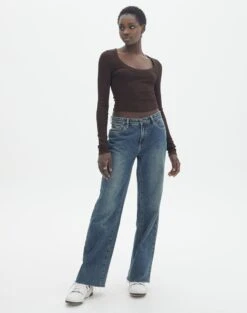 Scoop Neck Long Sleeve Crop Top 28 Scoop Neck Long Sleeve Crop Top -Outlet Glassons Store mylie wide rib scoop its soy cute full tl111290vis