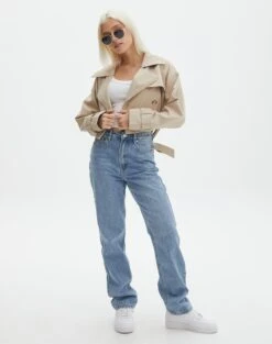 Scoop Neck Long Sleeve Crop Top 33 Scoop Neck Long Sleeve Crop Top -Outlet Glassons Store mylie wide rib scoop white full tl111290vis