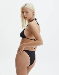 Triangle Bikini Top 33 Triangle Bikini Top -Outlet Glassons Store naomi side strap black front ga128386rpln 4