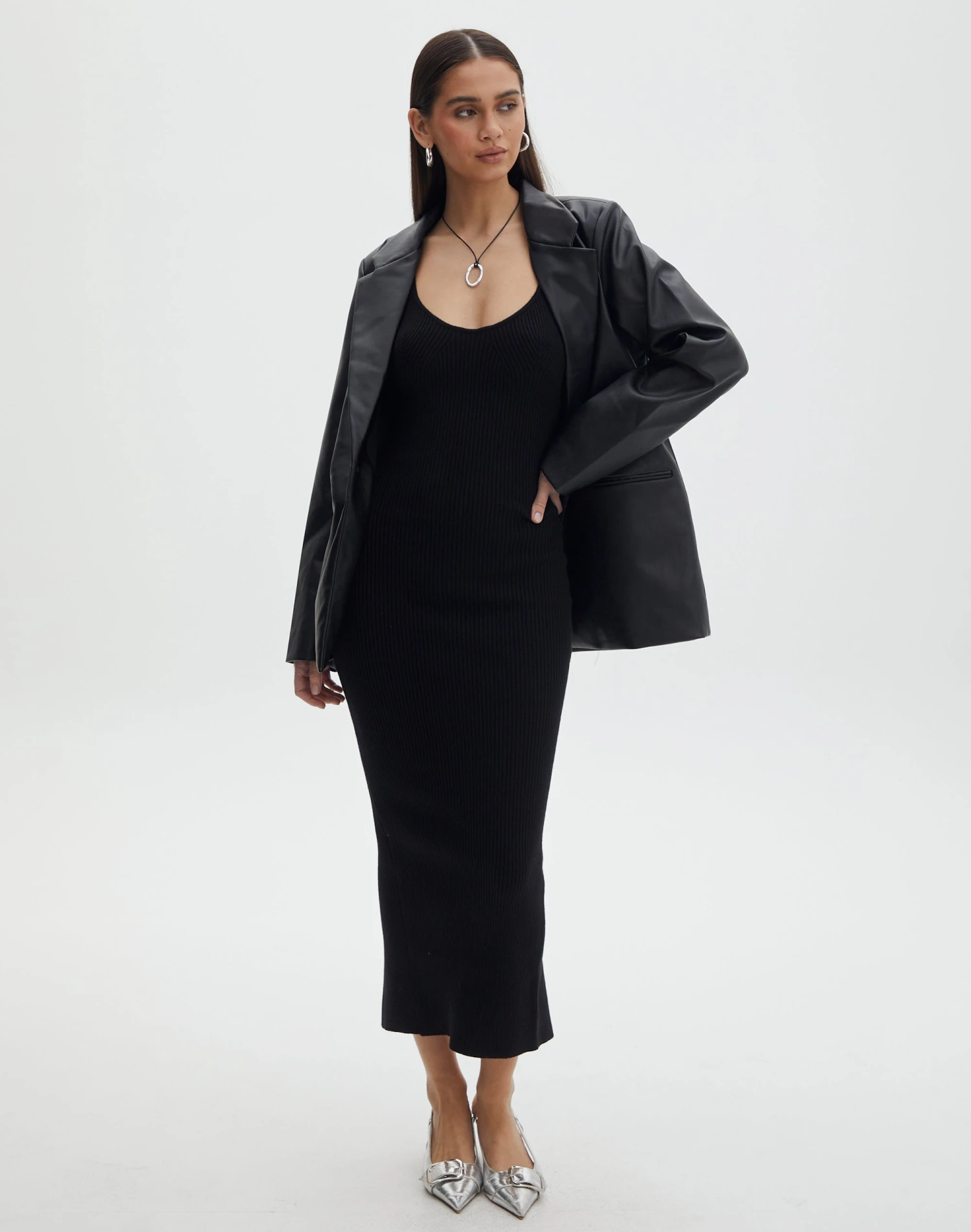 Scoop Neck Ribbed Knit Midi Dress 3 Scoop Neck Ribbed Knit Midi Dress