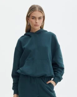 Seamless Cropped Long Sleeve 25 Seamless Cropped Long Sleeve -Outlet Glassons Store o billie boyfriend oversized hoodie ivy league front tl102294ocot 1