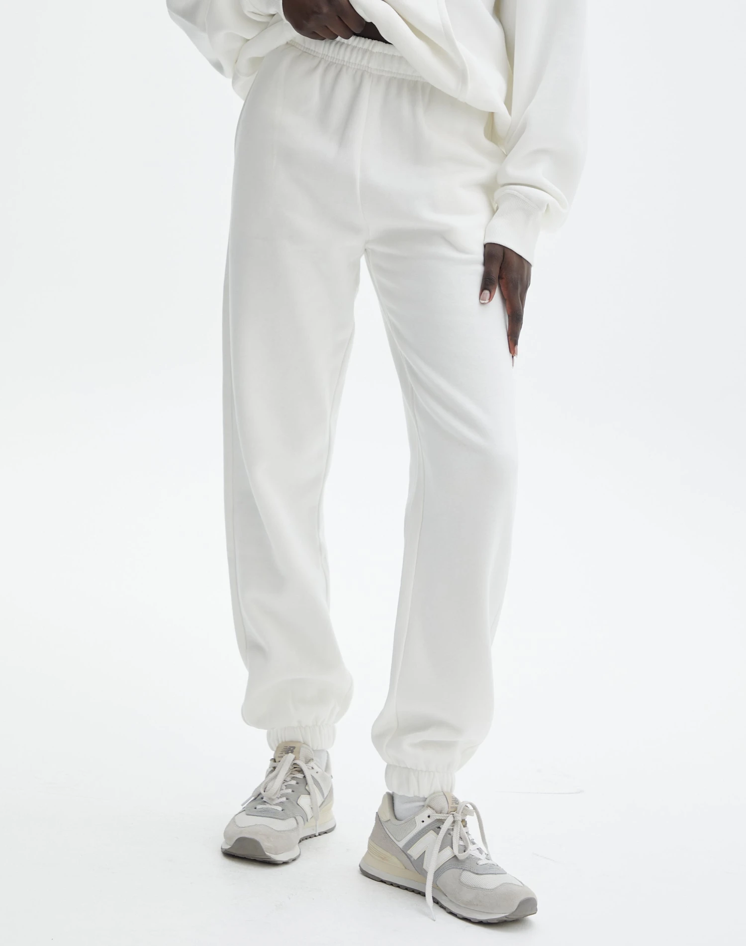 Classic Sweatpant 9 Classic Sweatpant - Image 7