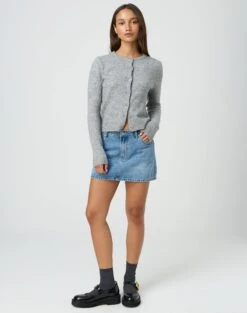 Cropped Zip Through Hoodie 37 Cropped Zip Through Hoodie -Outlet Glassons Store r leni low rise hemmed mini skirt riley vintage wash front ss55069rden 1