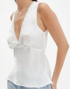 Lace Trim Satin Cami 31 Lace Trim Satin Cami -Outlet Glassons Store r lola lace trim cami milk imageback bv119674rsat