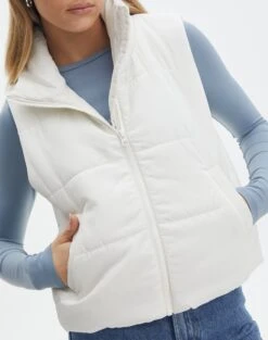 Cropped Puffer Vest -Outlet Glassons Store r sloan cropped puffer vest bad to the bone back vs49501rcml