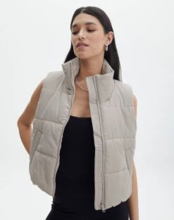 Ribbed Turtleneck Top -Outlet Glassons Store r sloan cropped puffer vest on the rocks front vs49501rcml 1