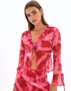 Split Tie Front Print Blouse 21 Split Tie Front Print Blouse -Outlet Glassons Store riley ruffle blouse carnation skies front bl64192prt 2