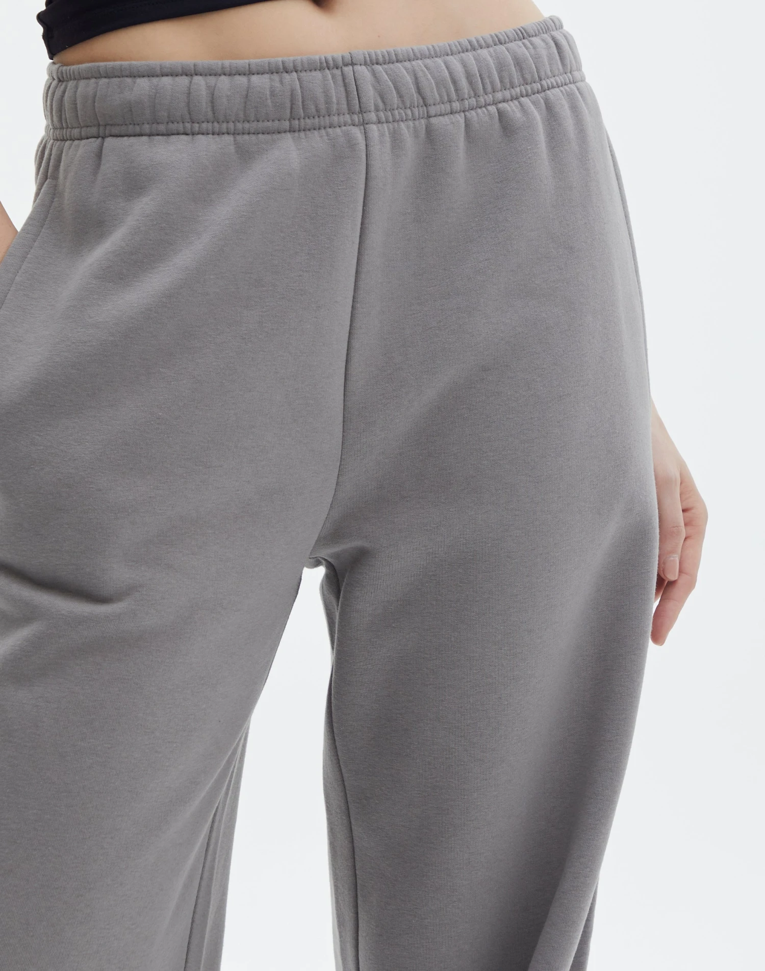 Wide Leg Jogger 12 Wide Leg Jogger - Image 10