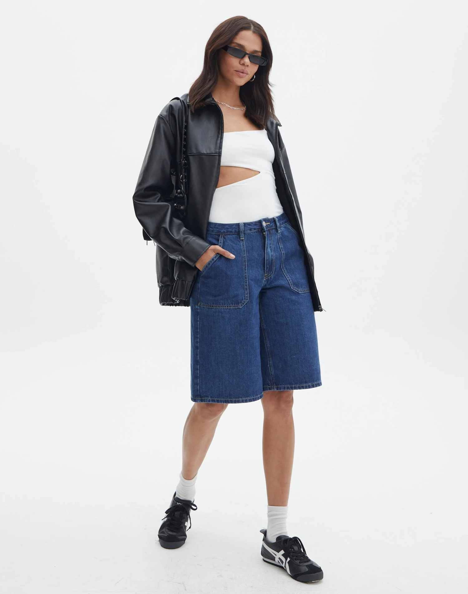 Supersoft One Shoulder Side Cut Out Bodysuit 10 Supersoft One Shoulder Side Cut Out Bodysuit - Image 8