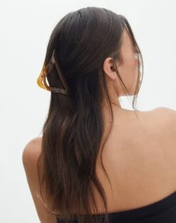 Oval Sunglasses -Outlet Glassons Store tri shape hair clip caramel front ha144689clp 6