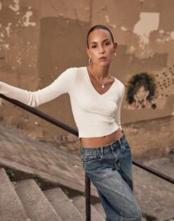 Pointelle Curve Hem Cropped Long Sleeve Top -Outlet Glassons Store vance v neck milk front kl79068vn 4