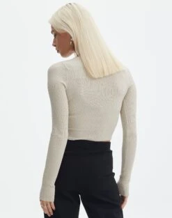 Ribbed V Neck Long Sleeve Knit -Outlet Glassons Store vance v neck what the shell back kl79068vn