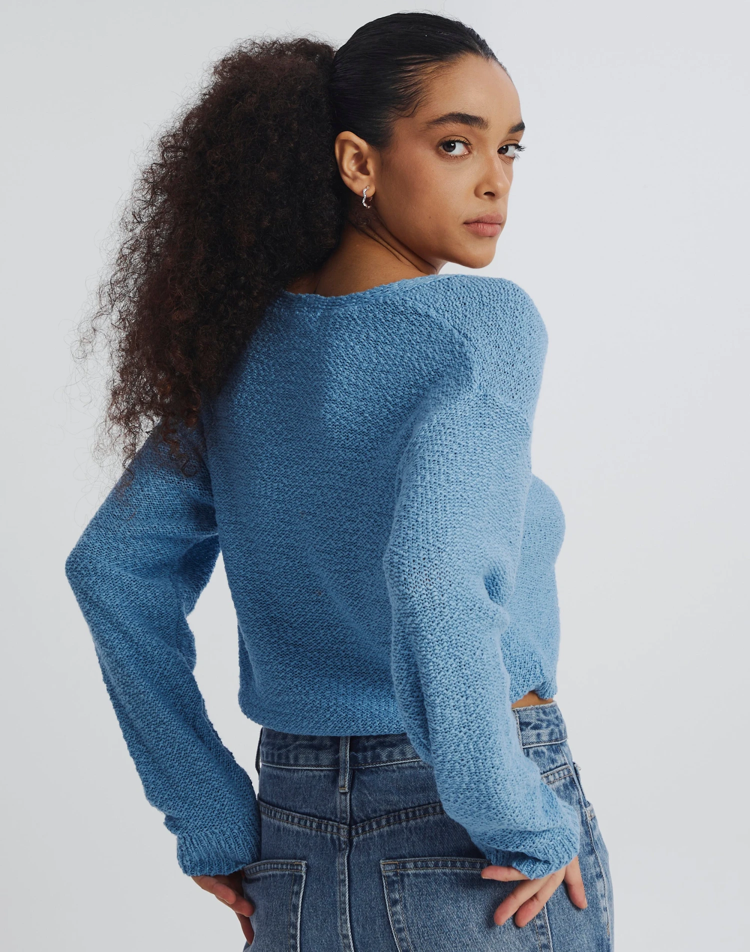 V-Neck Long Sleeve Knit Jumper 5 V-Neck Long Sleeve Knit Jumper - Image 3