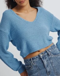 V-Neck Long Sleeve Knit Jumper 25 V-Neck Long Sleeve Knit Jumper -Outlet Glassons Store vester v neck knit blue yonder imageback kl94441slb