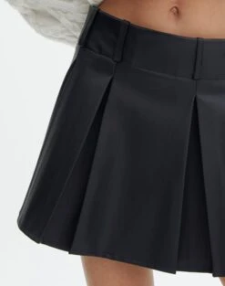 Faux Leather Pleated Mini Skirt -Outlet Glassons Store violet pleated pu mini skirt black imageback ss102476pu