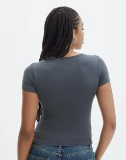 Zip Detailed Crop Tee -Outlet Glassons Store zala zip top shadow dancer back ts107400vis